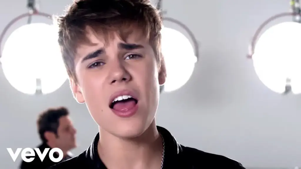 Justin Bieber That Should Be Me Ft. Rascal Flatts Mp3 Download