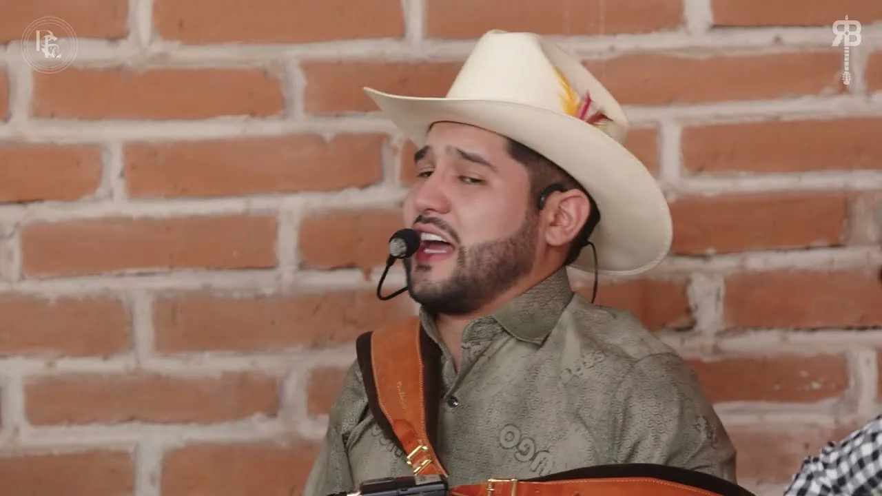 Raúl Beltran - Raúl Beltrán - Mundo De Ciegos (Video Musical) Raúl Beltran - Raúl Beltrán - Mundo De Ciegos (Video Musical) Mp3 Download