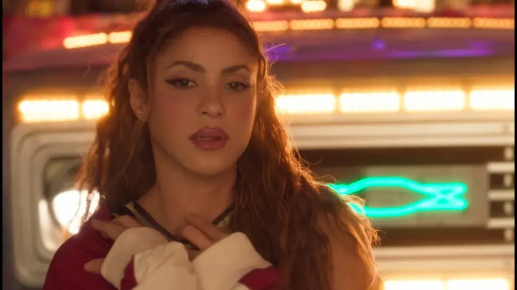 Shakira  ALGO TÚ Ft. Beéle Mp3 Download
