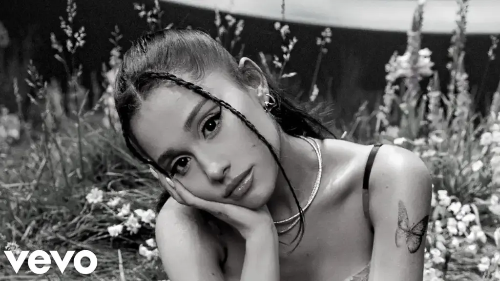 Ariana Grande Petal (New Song Album) Mp3 Download