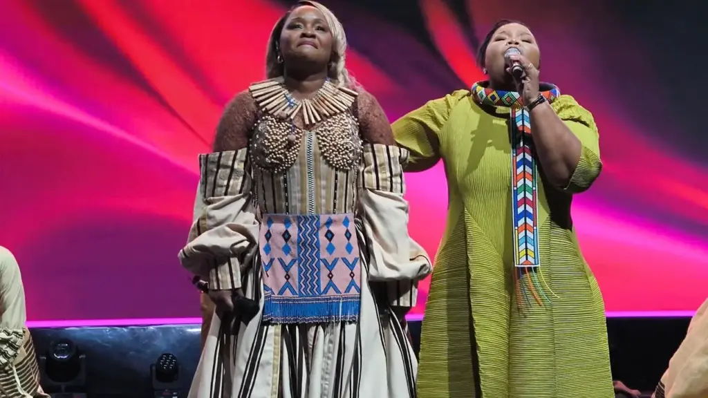 Xolly Mncwango & Mam'Kwatsha  Hosanna | The Unusual Encounter Mp3 Download