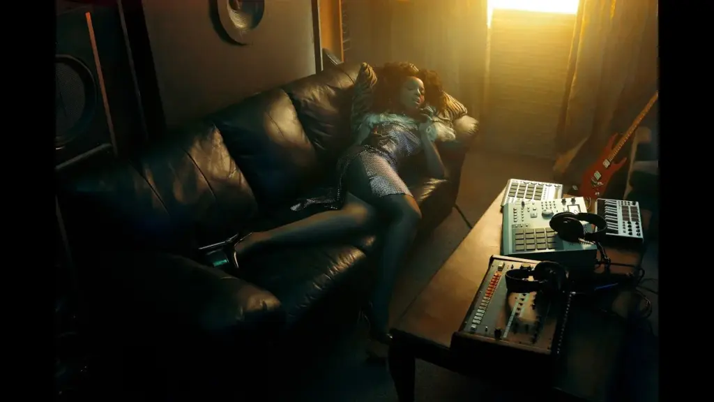 Chlöe, Timbaland On Your Own Mp3 Download