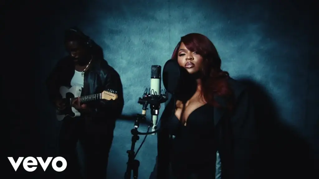 Inayah WTF (Acoustic Video) Mp3 Download